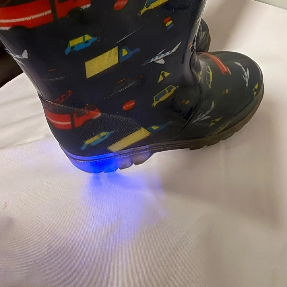 YNS Generic Navy Blue Rain Boots with Red Handles and Multicolor Vehicle Print